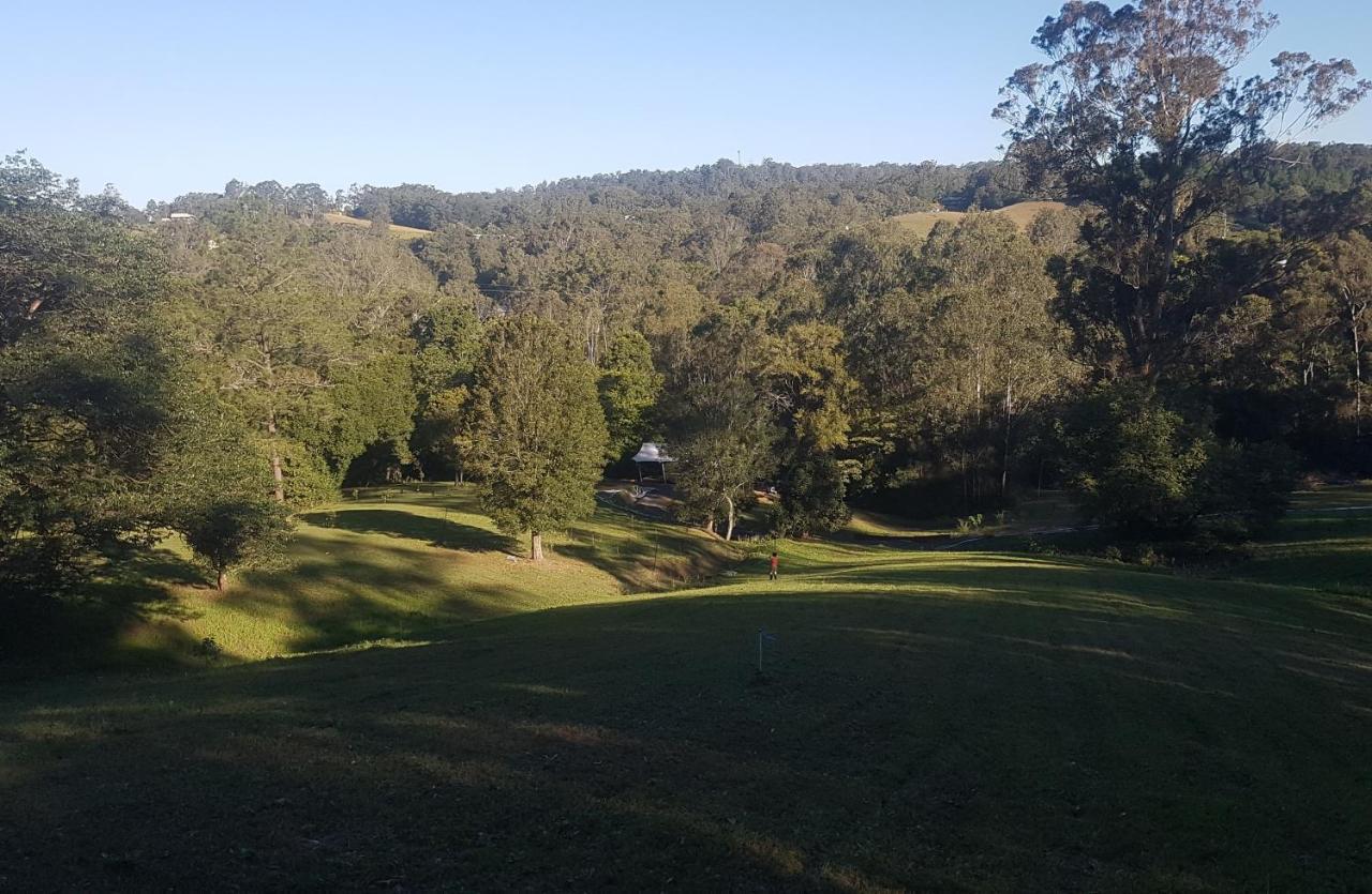 Starry Nights Luxury Woombye